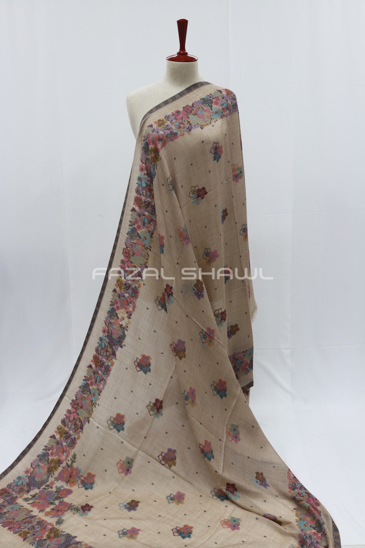 Kaani Four Side Border Boti