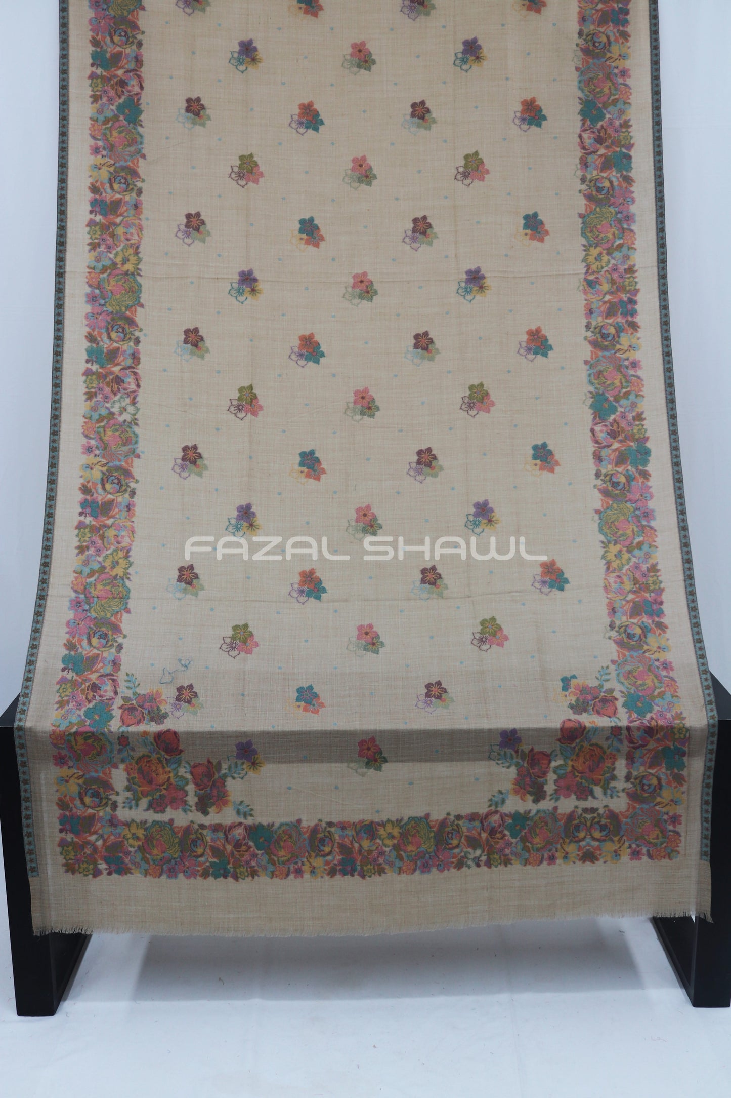 Kani Flower And Boti