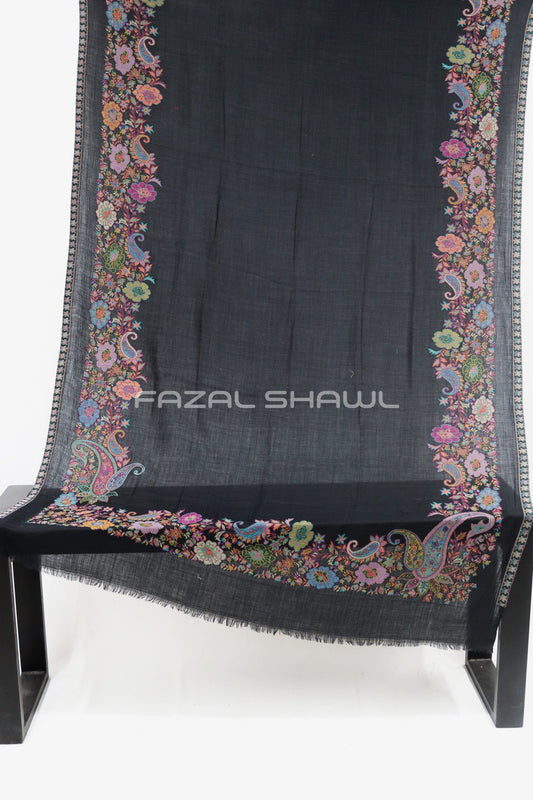 Kaani Multicolor Border