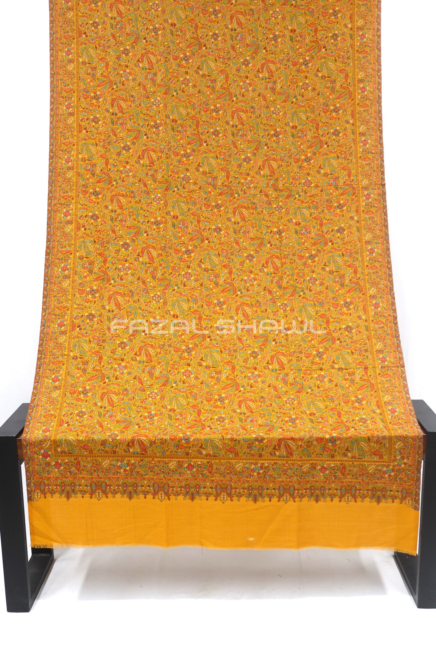 Multicolor Kani Jaal