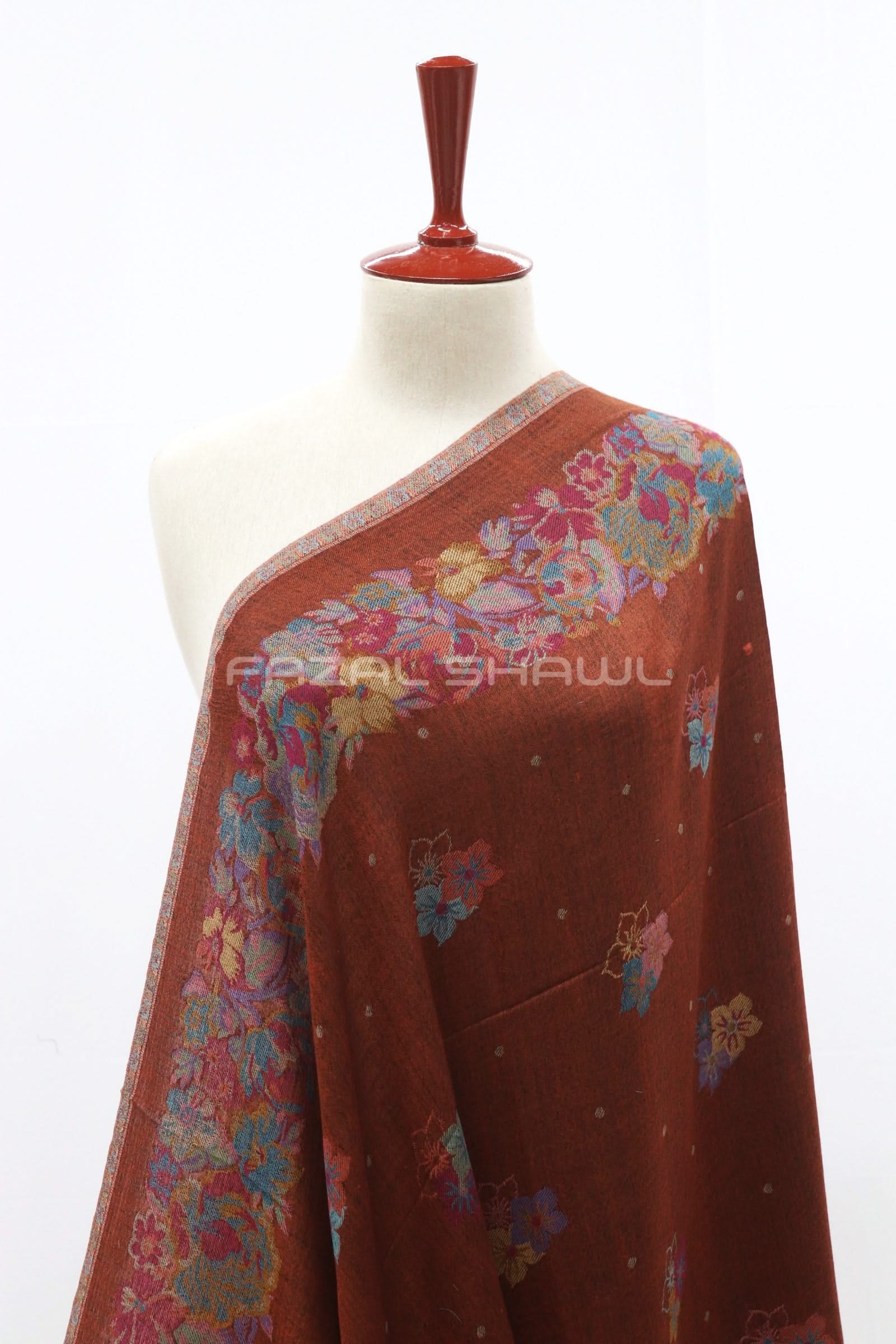 Kaani Four Side Border Boti