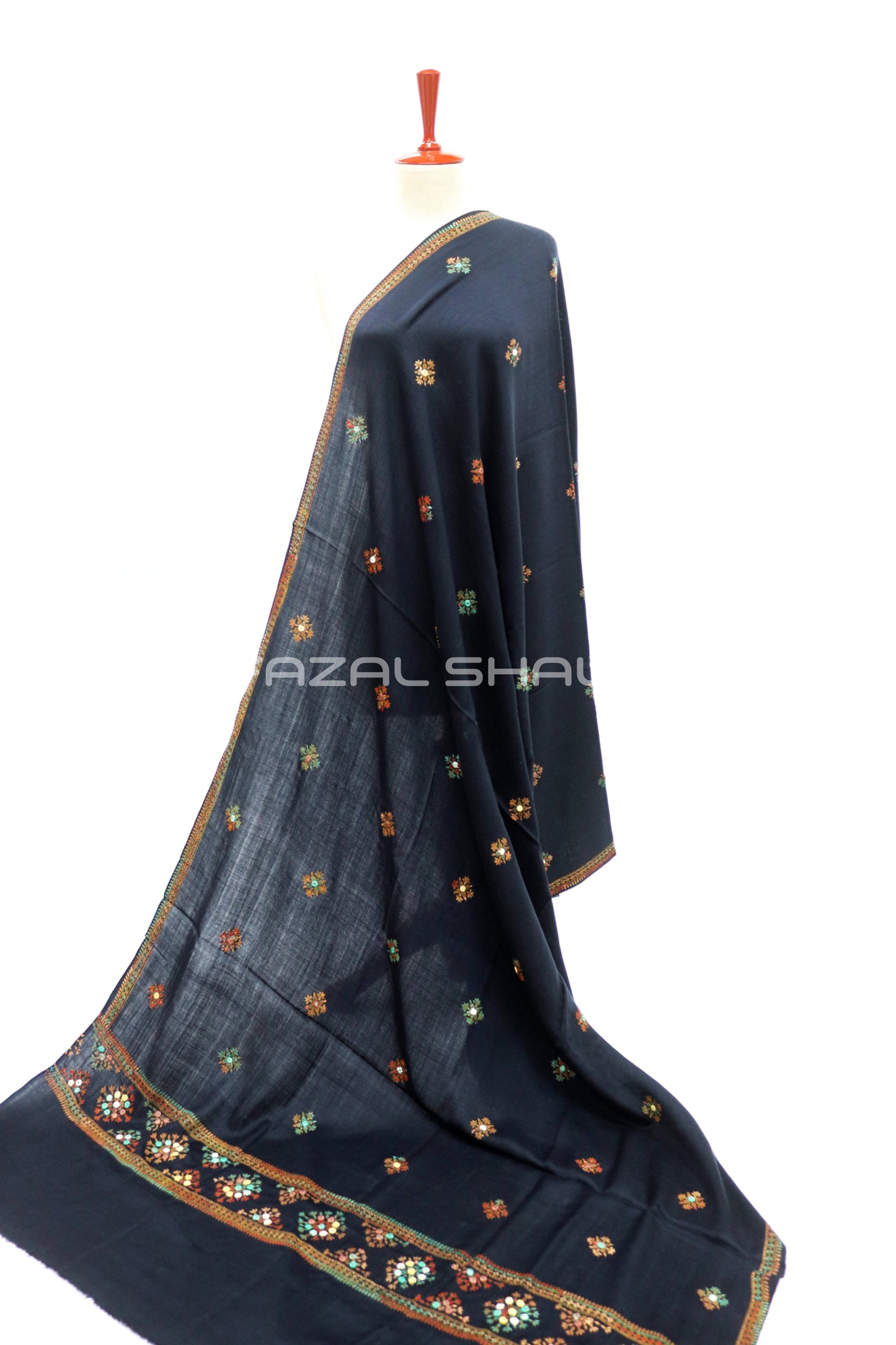 Palla Embroidary And Mirror