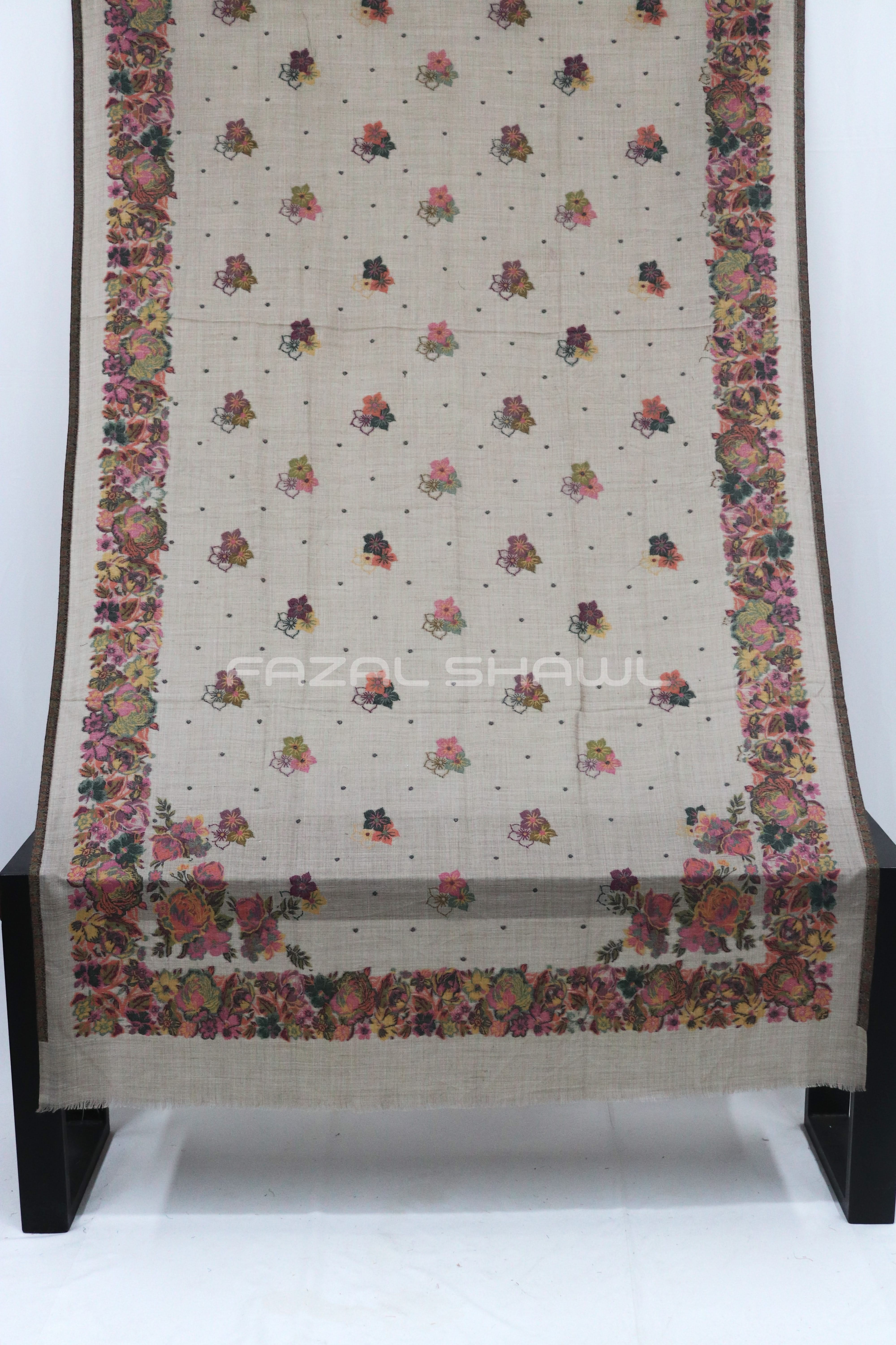 Kani Flower And Boti