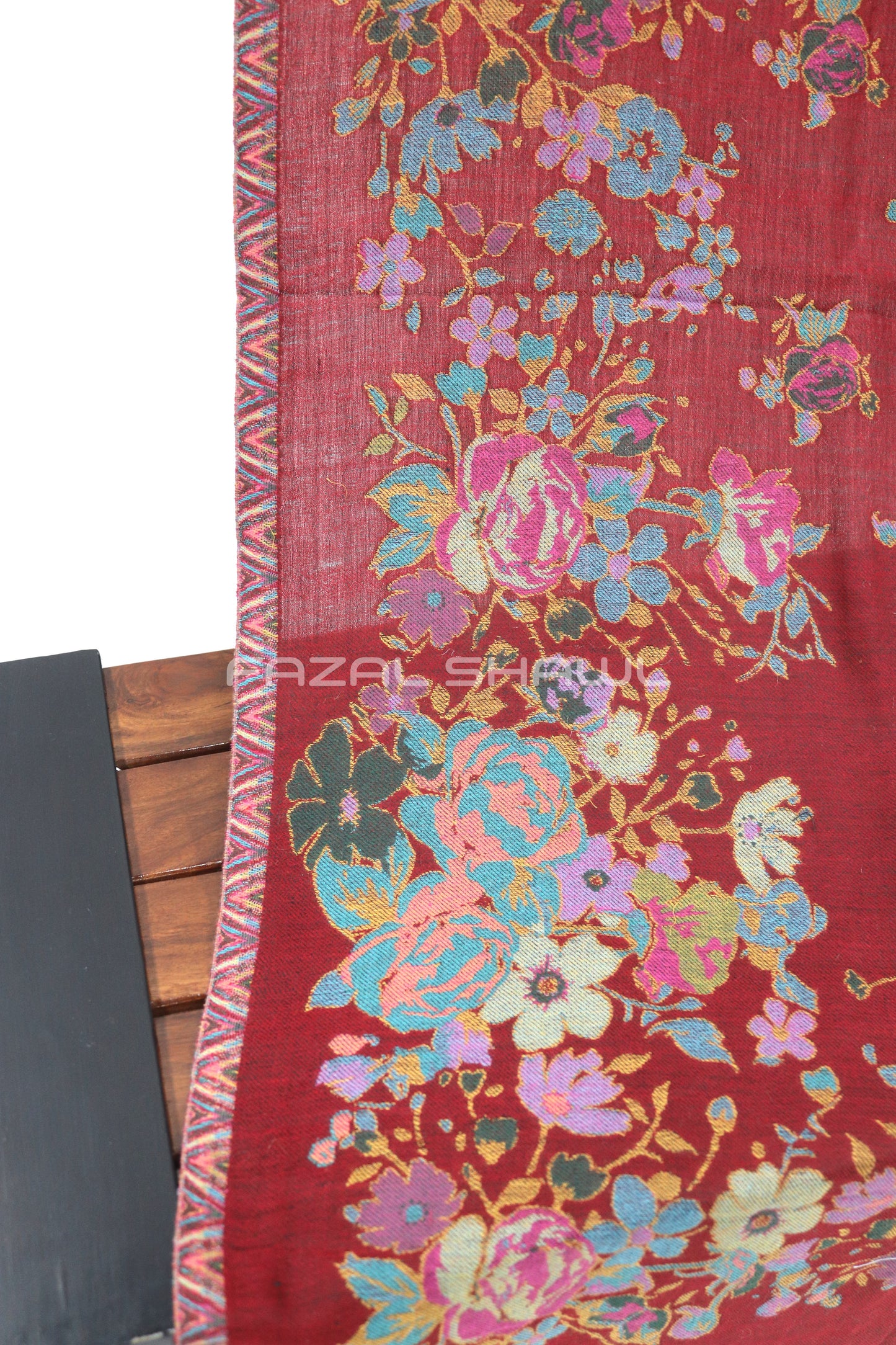 Kaani Flower And Boti