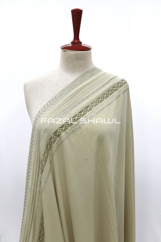 Lais And Stone Border