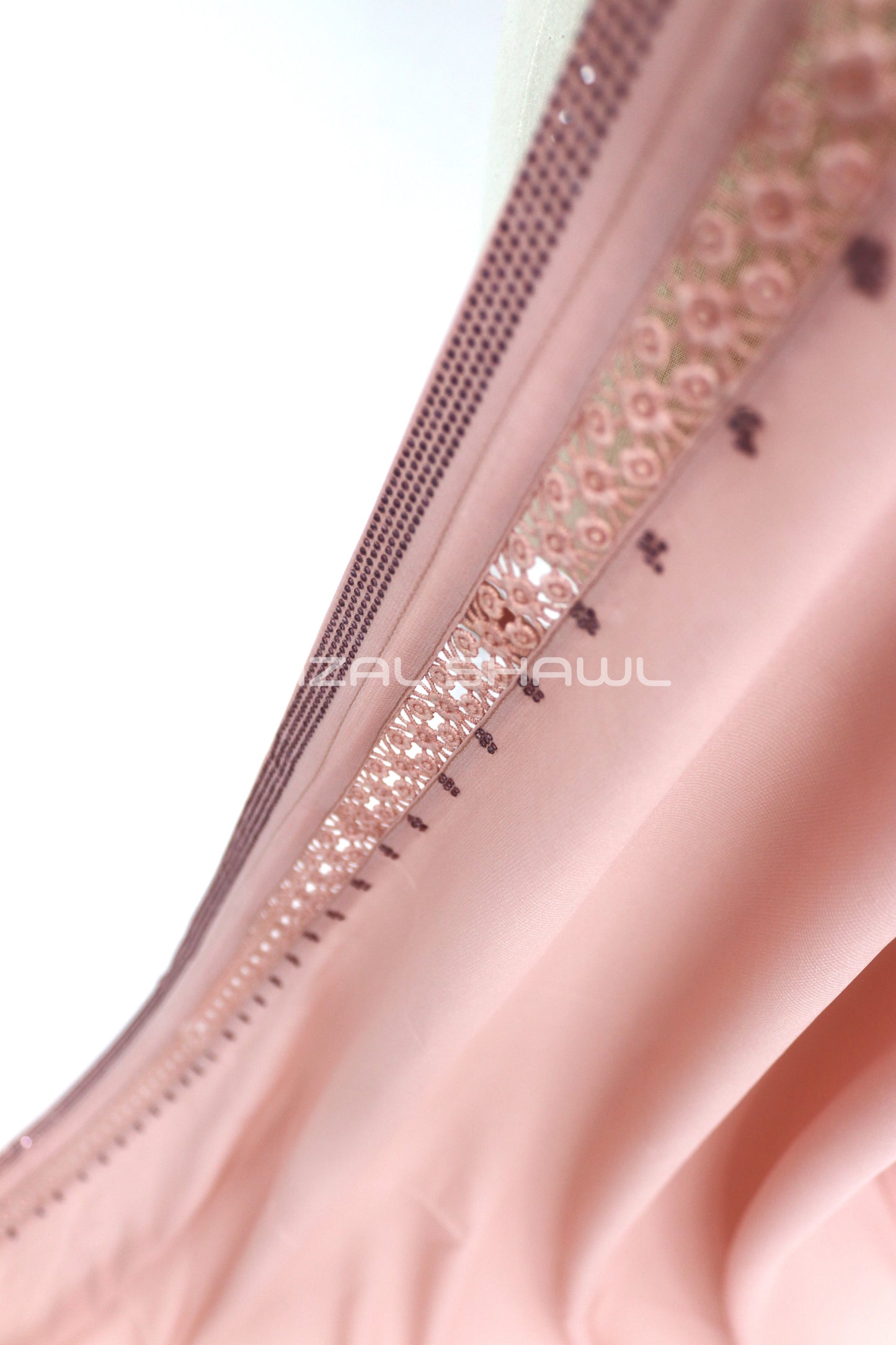 3 Inche Stone Border .